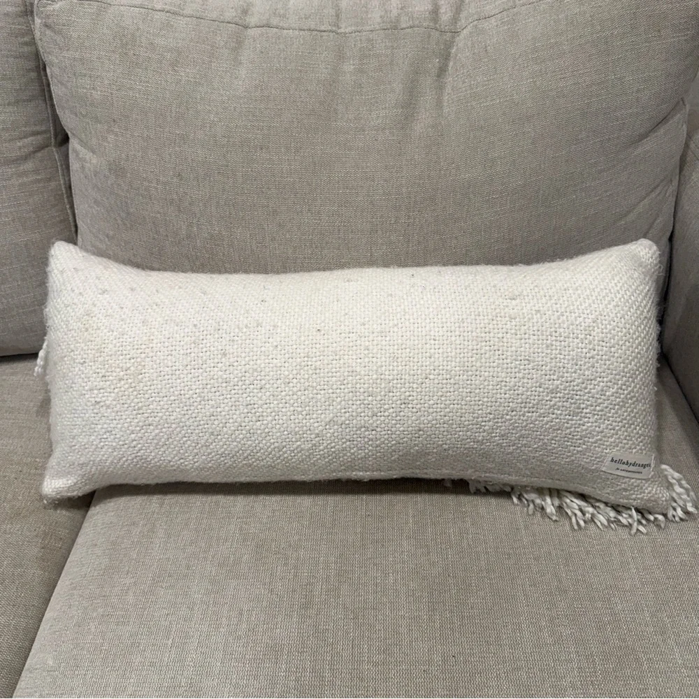 Hello Hydrangea Anthropologie Scalloped Knit Lumbar Throw Pillow